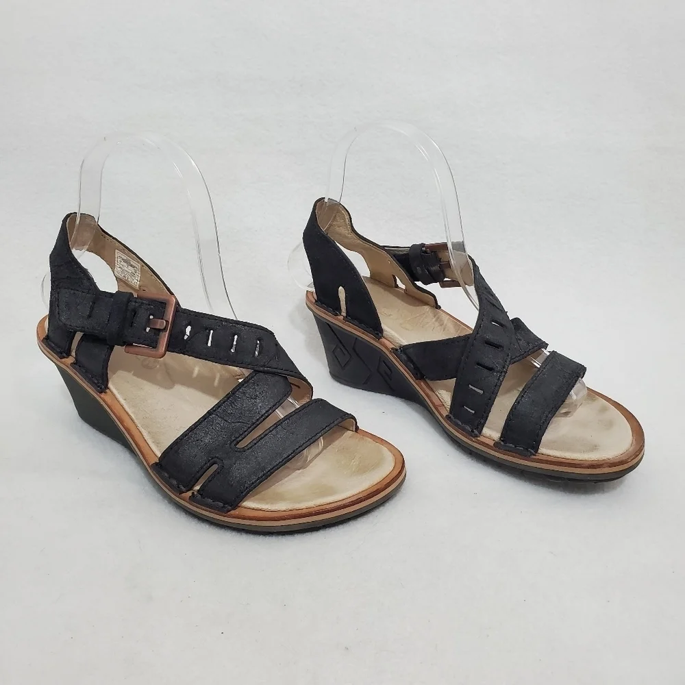 Merrell Select Grip Black Wedge Sandals